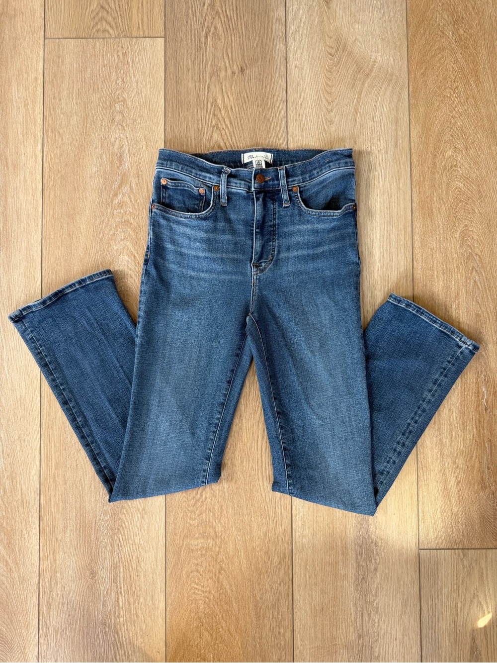 Madewell Mid-Rise Kick Out Jeans 27T Tall Kick Flare Blue Denim